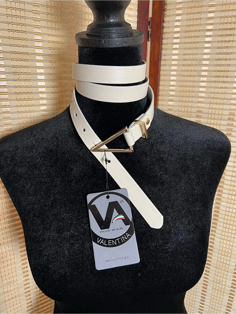 NWT Valentina Italian White Leather Belt Gold Triangle Buckle Made in Italy M
